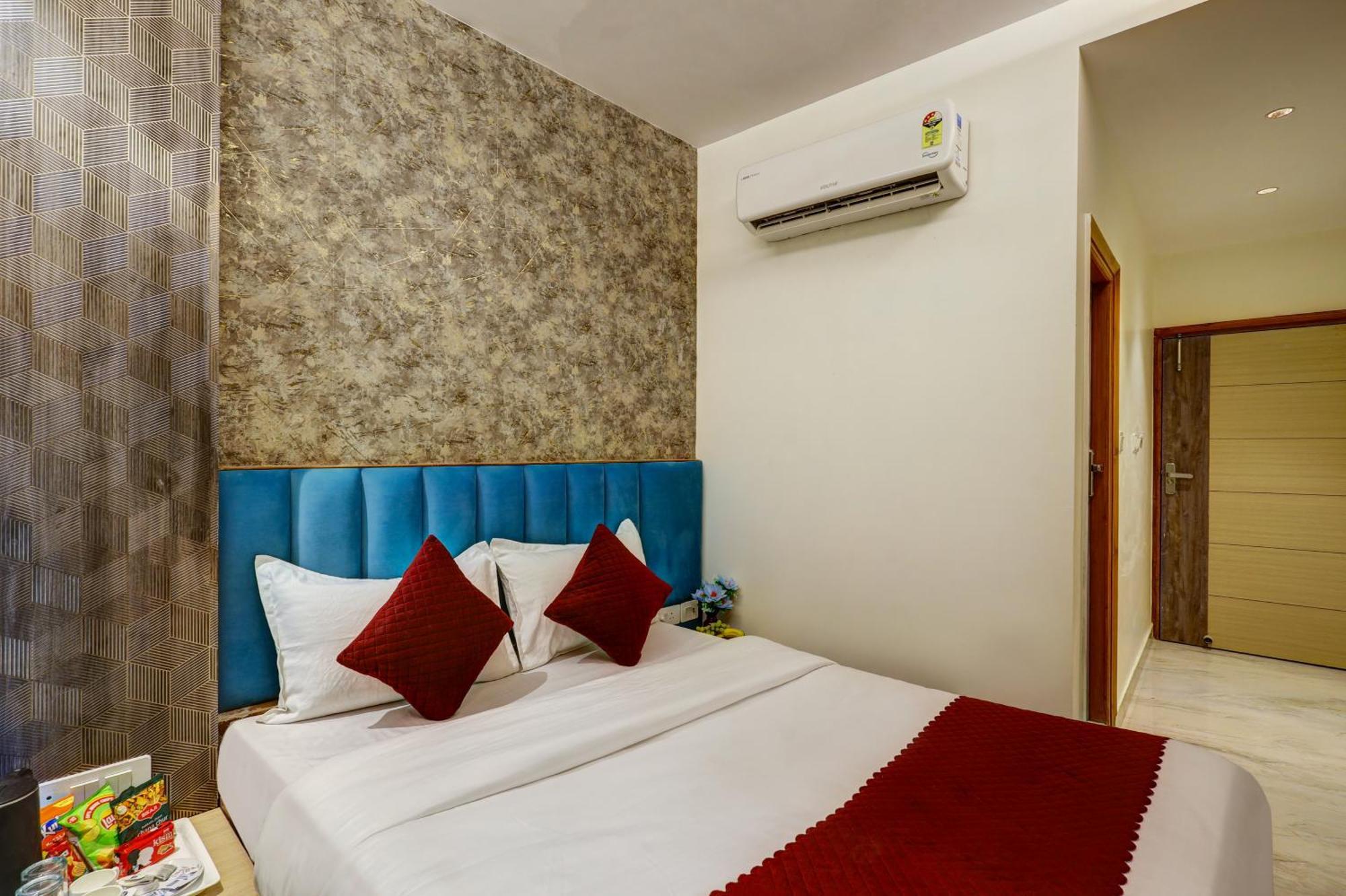 Hotel Stay House Nueva Delhi Exterior foto