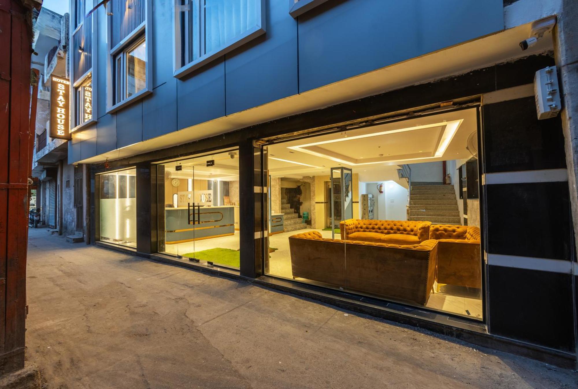 Hotel Stay House Nueva Delhi Exterior foto